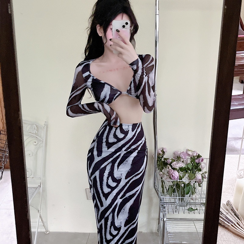 Đầm Dài Tay Cổ Chữ v Phong Cách Âu Mỹ Quyến Rũ