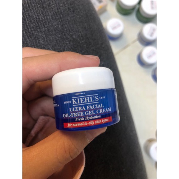 Kem dưỡng ẩm cho da dầu Kiehls Ultra Facial Oil Free Gel cream 7ml