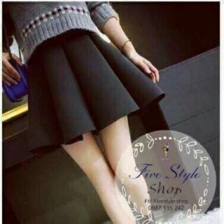 Chân váy xếp ly xòe
