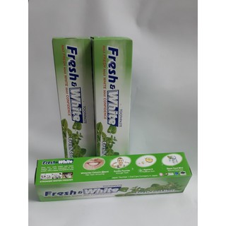 Kem đánh răng Fresh and White 160g