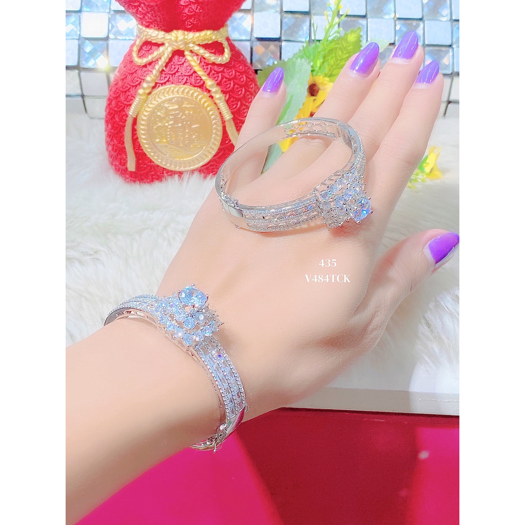 Vòng tay nữ UHA, lắc tay bền màu thiết kế cao cấp sáng lấp lánh V484