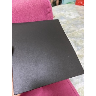 Da bò chân kim láng đen