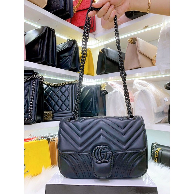 Túi da mềm hình Tim sau lưng size 22cm loại xịn kèm hộp TP46 | BigBuy360 - bigbuy360.vn