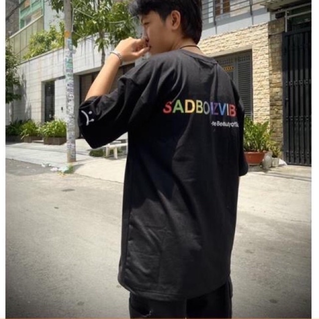 Áo phông tay lỡ sadboiz in chữ 7 màu giá rẻ