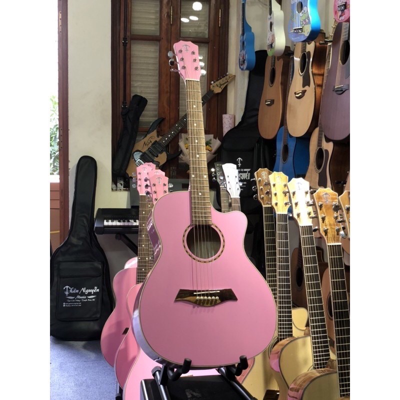 Đàn Guitar acoustic màu hồng Phấn T-01H Guitar màu Hồng Nhạt cực đẹp dáng A khuyết nhỏ gọn