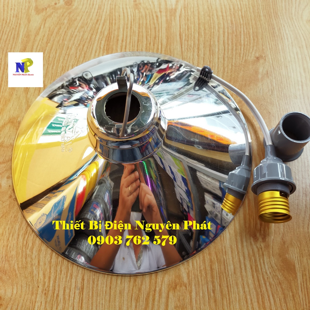 Chao Nhựa Mạ Crom 26,5cm + Đuôi Đèn Kín Nước Xám Dây Dài 20cm