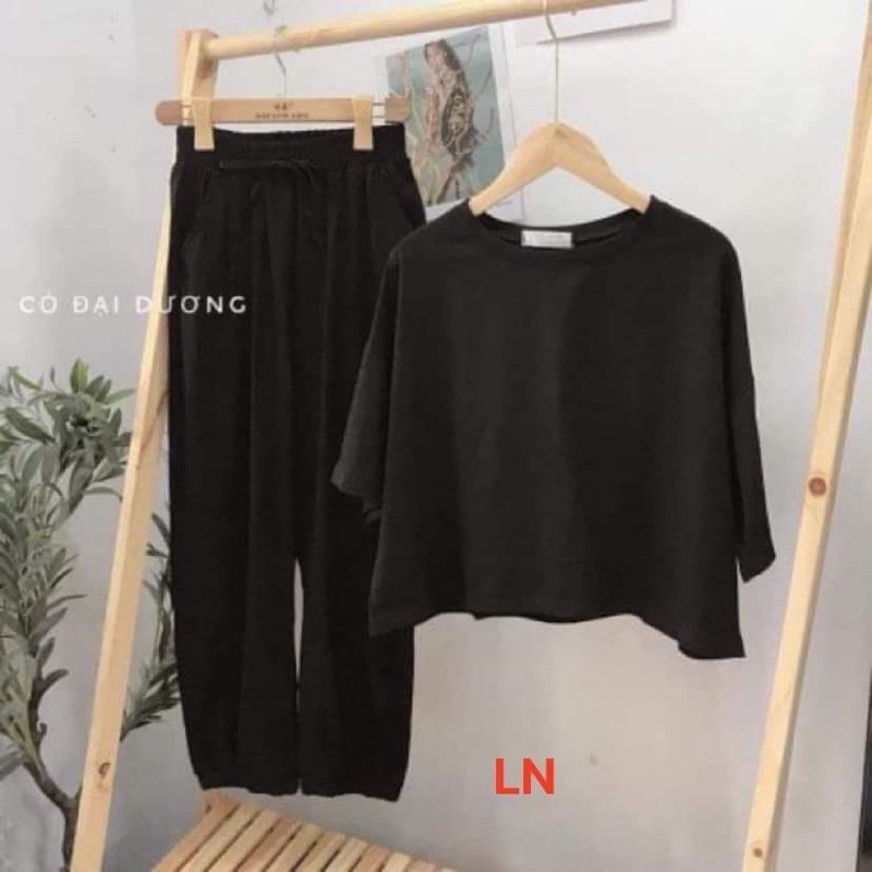 Sét áo croptop trơn ngắn tay +quần bom LN12 0321
