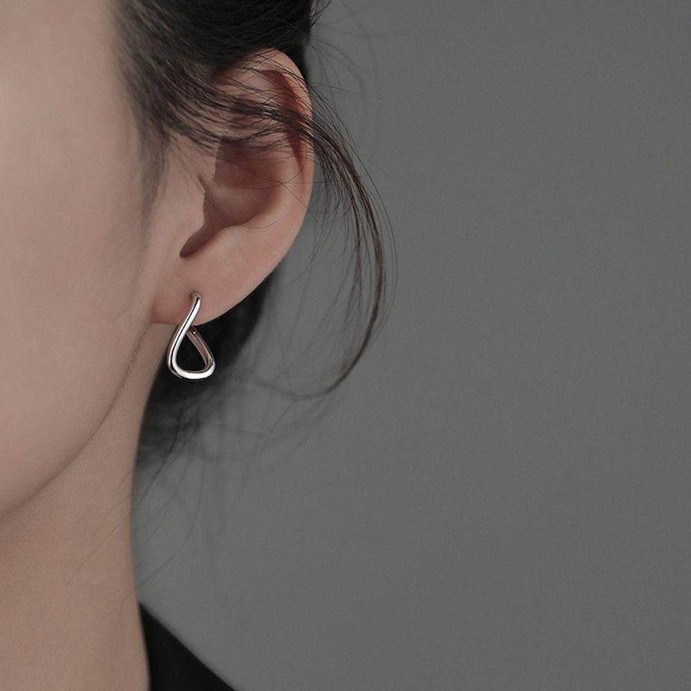 Bông Tai Hình Tròn Màu Cầu Vồng Tinh Tế Cho Nữ