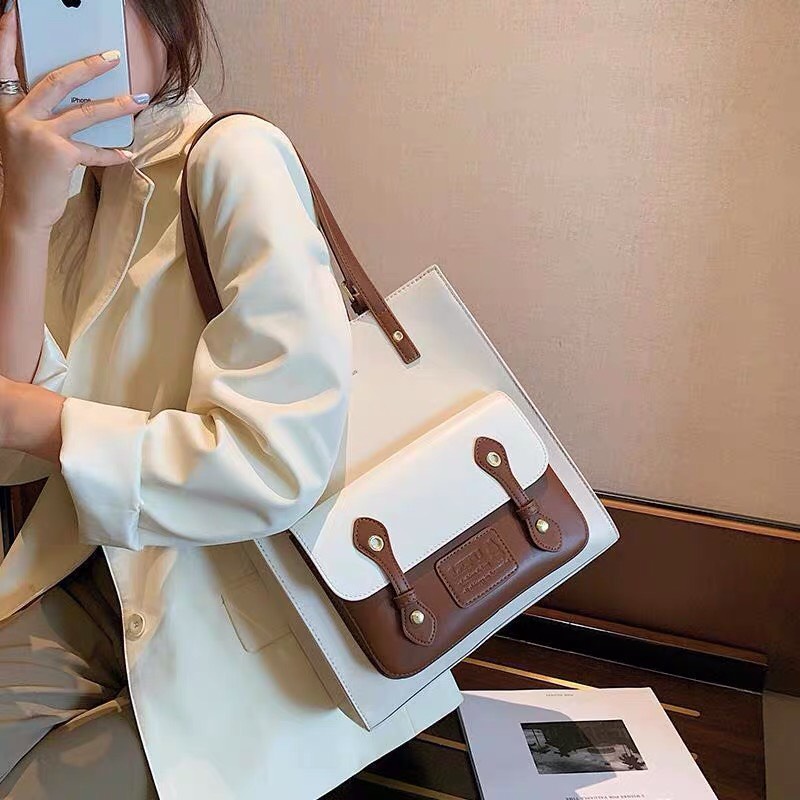 Túi tote da đeo vai có ngăn túi nhỏ trước style ullzang Hàn Quốc P107