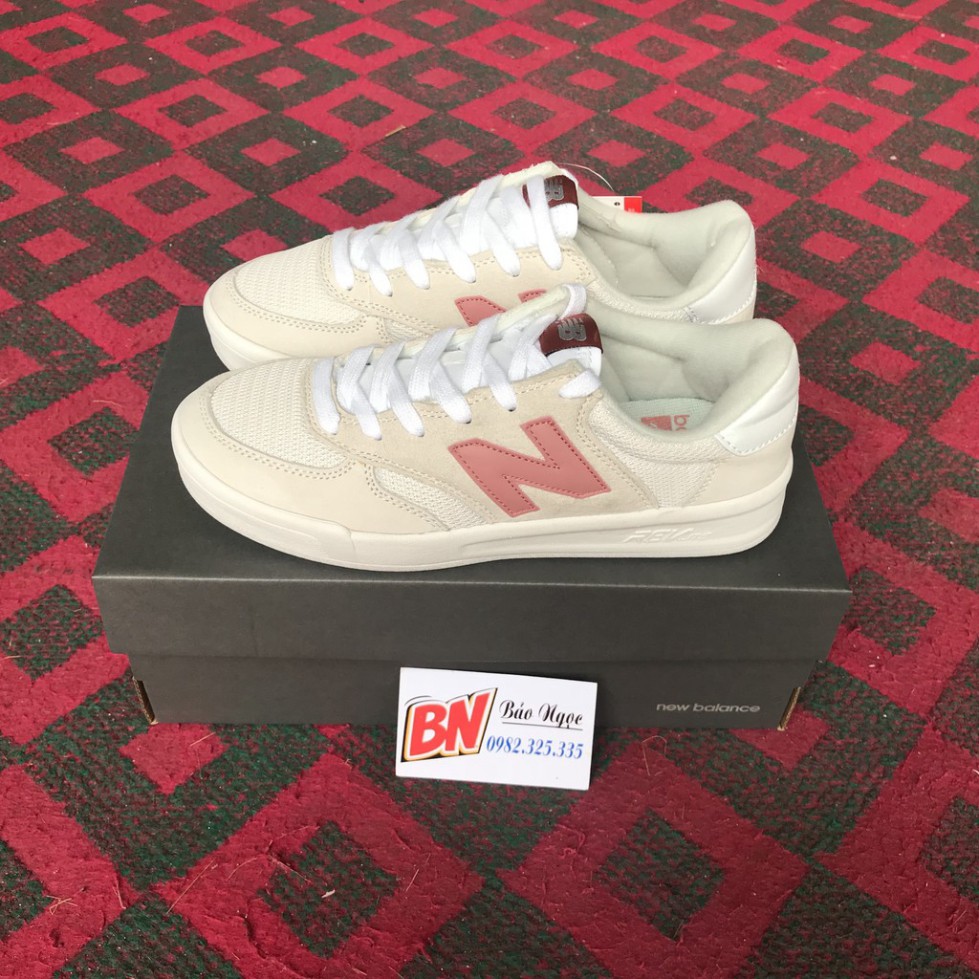 Giày thể thao Newbalance trắng hồng