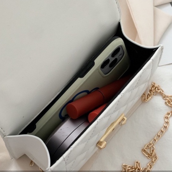 Túi xách nữ đeo chéo có quai xách cầm tay thêu chỉ khóa lẫy xinh xắn CV4