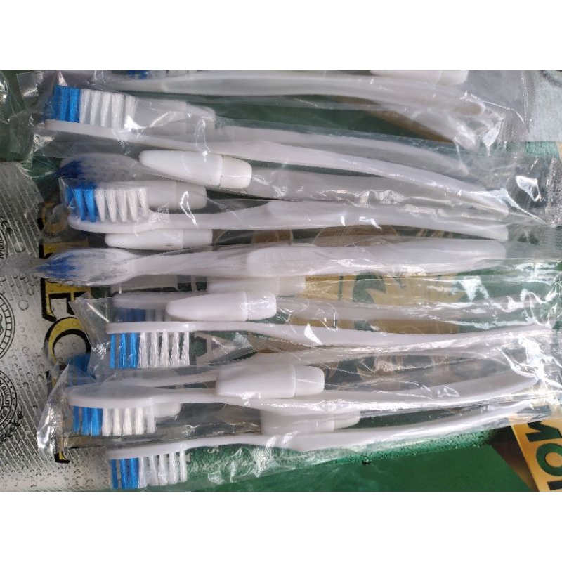 100 bịch bàn chải giá rẻ dùng trong khách sạn