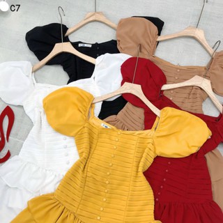 Jumpsuit voan xếp ly bèo tầng nút bọc