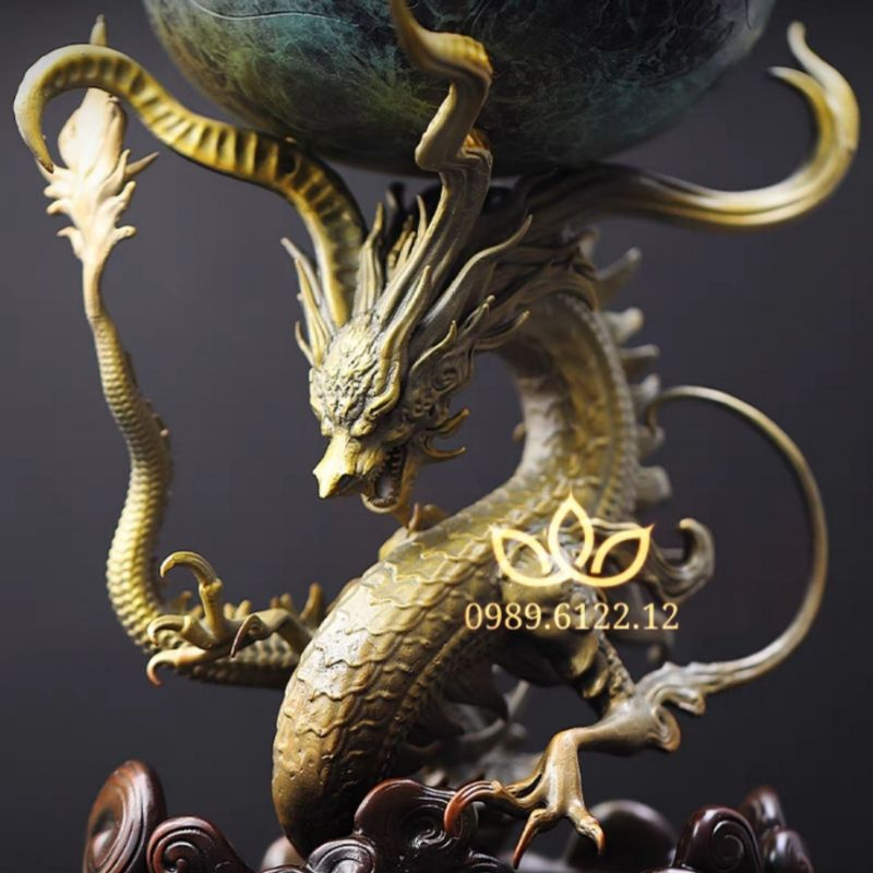 Lư Xông Trầm Hỏa Long