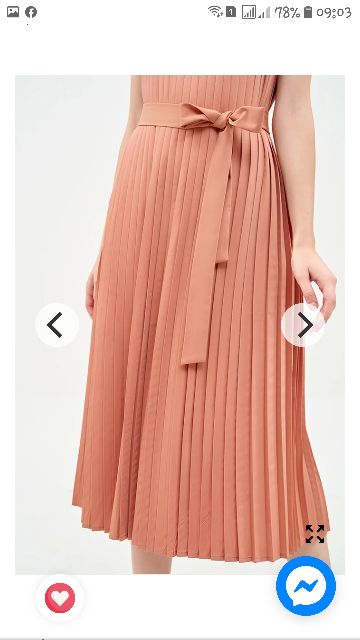 Váy midi form rộng size M hãng marc