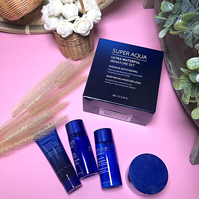 SET DƯỠNG ẨM SUPER AQUA ULTRA WATERFUL MISSHA