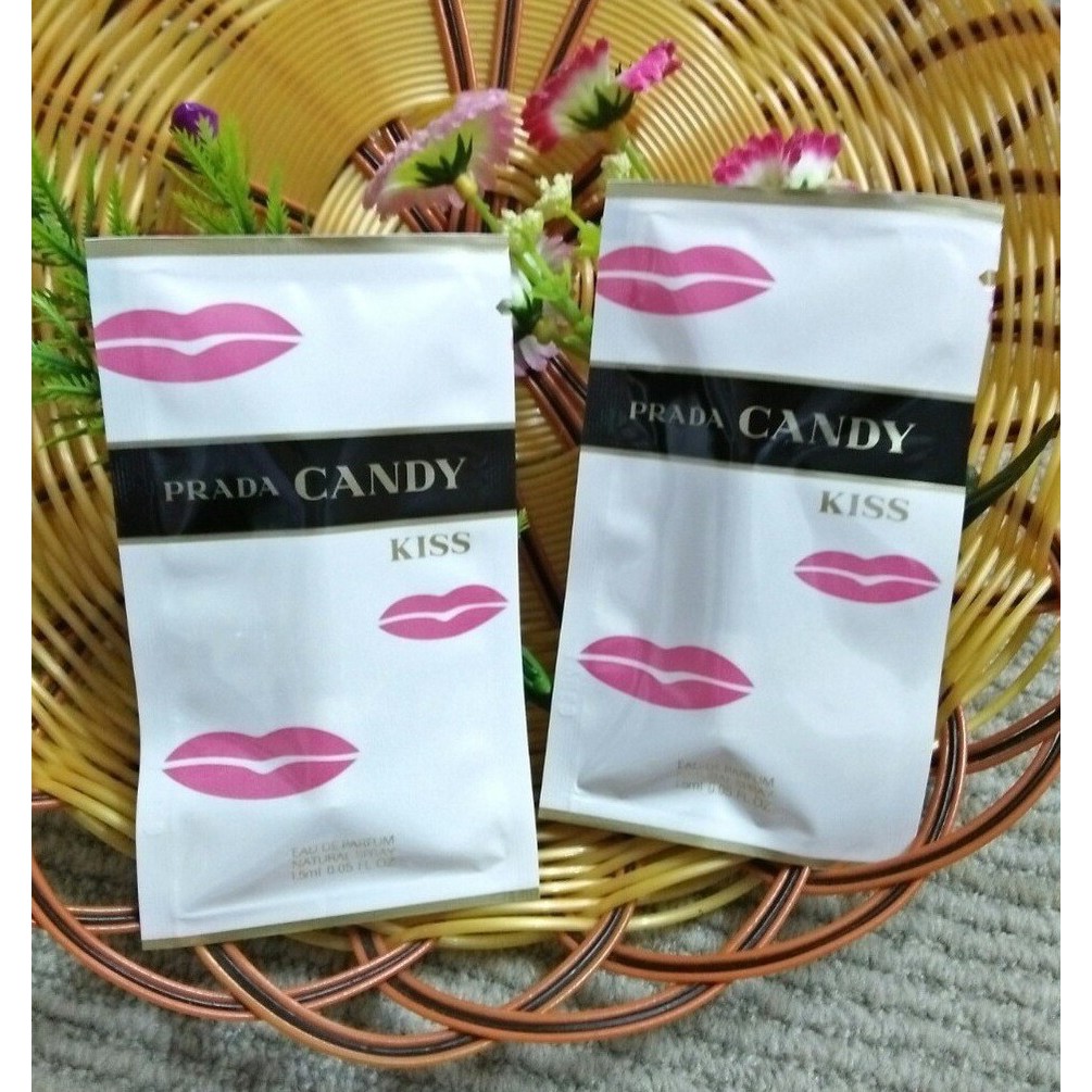 Sỉ 1 ống Nước hoa Vial nữ Prada Candy Kiss chai 1.5ml