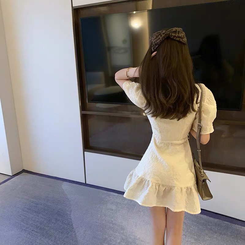 ĐẦM XÔ HOA NỔI ĐẮP CHÉO CHÂN BÈO | BigBuy360 - bigbuy360.vn