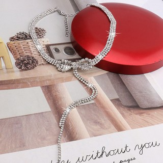 Vòng choker nơ