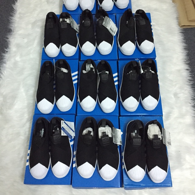 Giày adidas auth