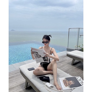Sách Báo thời trang chụp sản phẩm