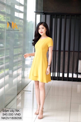 ĐẦM XOÈ CHÉO THÂN VẠT LỆCH