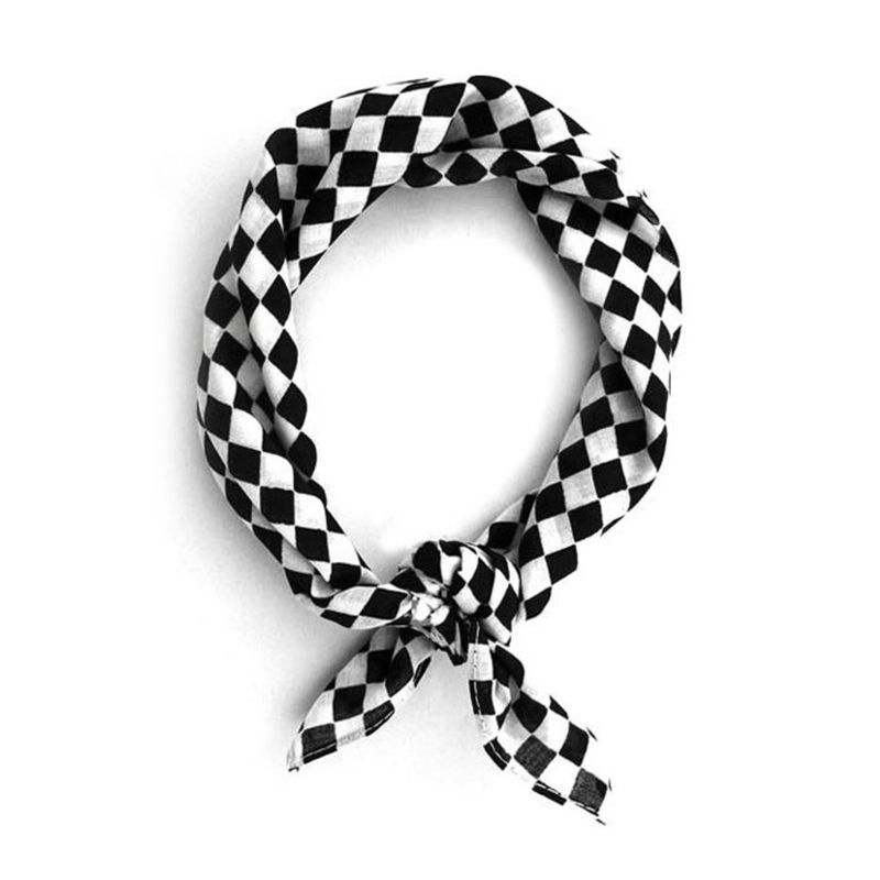 Khăn vuông kẻ sọc trắng đen đa năng 55x55cm