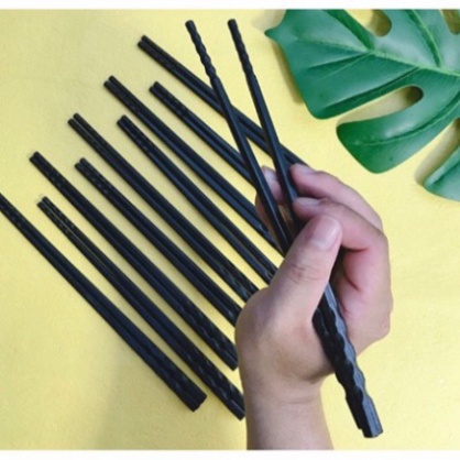 Đũa phíp nhựa đen