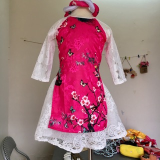 Áo dài cách tân gấm chân váy ren