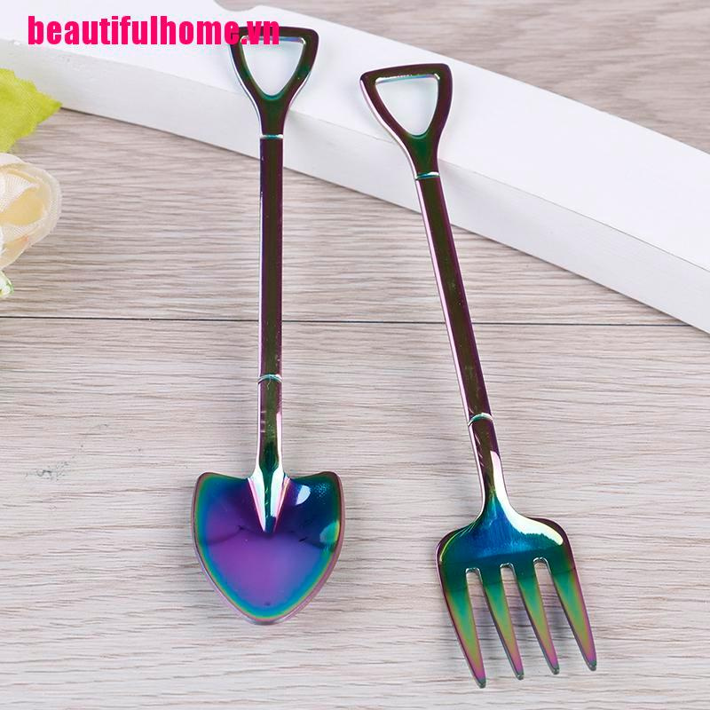 1 Xẻng Xúc Đất Nhiều Màu Sắc