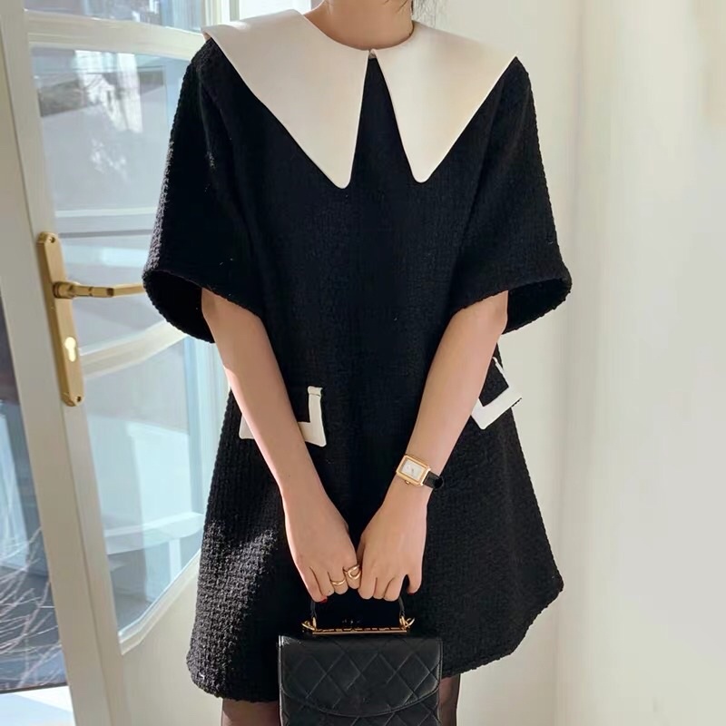 Váy dạ xuông dày cổ vát