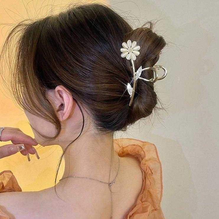 Kẹp tóc càng cua hình hoa đính đá thời trang nữ tính hiện đại Annie T16