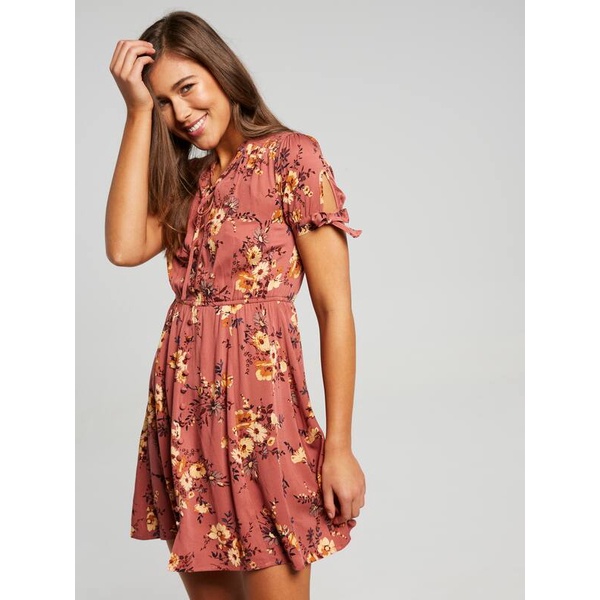 Đầm vải lanh hoa hiệu DOTTI