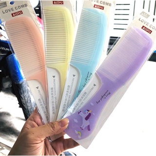 Lượt chải tóc