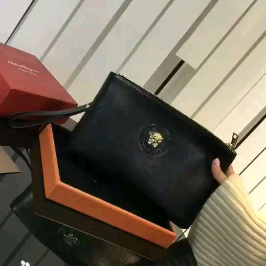 Túi da mềm cầm tay thời trang dành cho nam nữ chất lượng cao | BigBuy360 - bigbuy360.vn