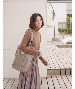 Túi tote đeo vai kẻ dạ