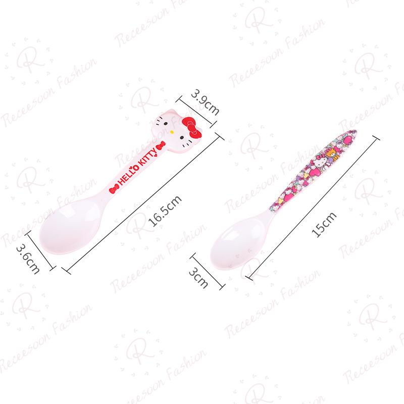 Muỗng ăn cơm trang trí hình Hello Kitty dành cho bé