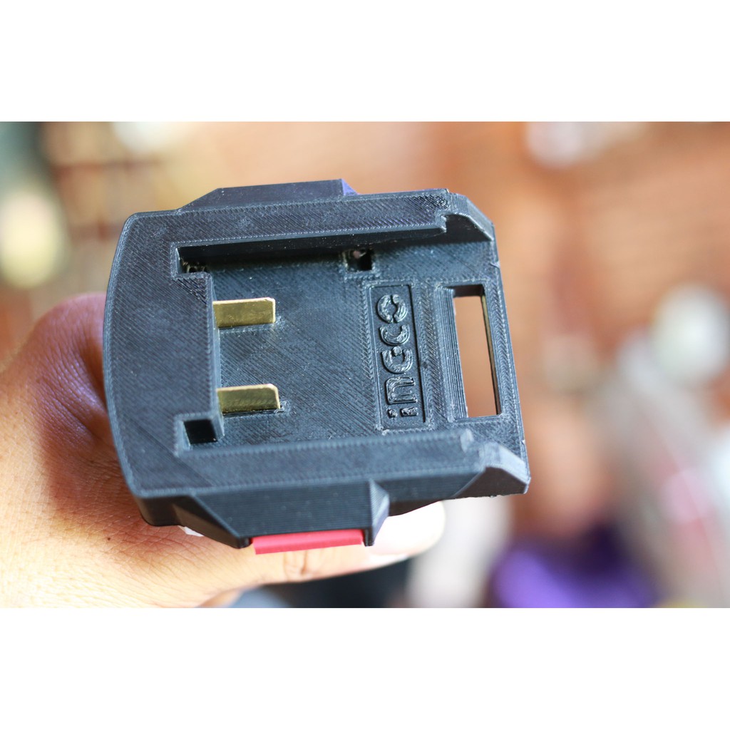 Đế chuyển pin INGCO TOTAL cho máy Ryobi
