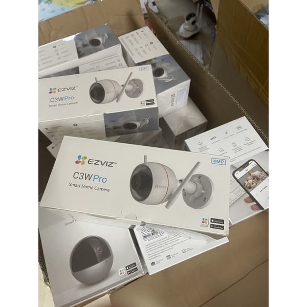 Camera wifi ngoài trời C3W 4MB Pro ezviz Full màu ban đêm, đàm thoại 2 chiều