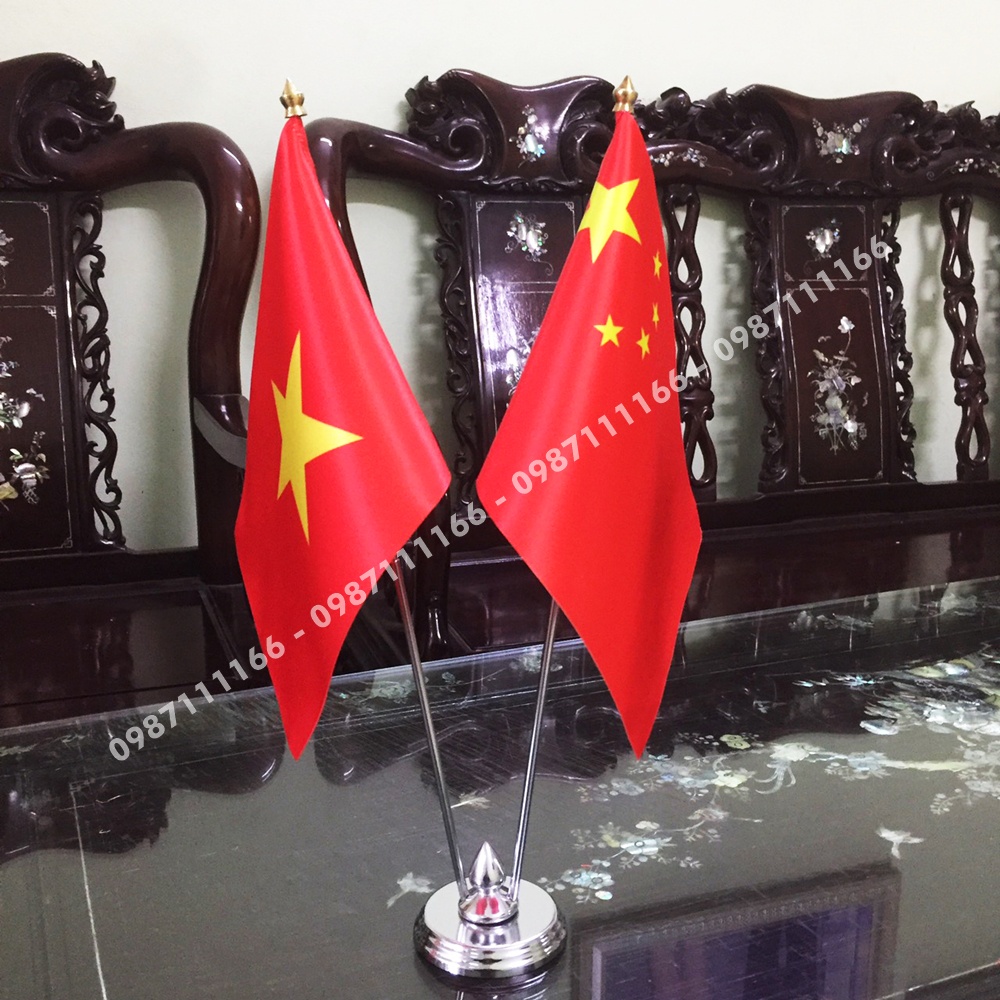 Cờ Để Bàn Đế Inox Loại cắm 2 cờ Việt Nam - Trung Quốc