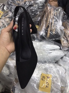 Giày cao gót da lộn