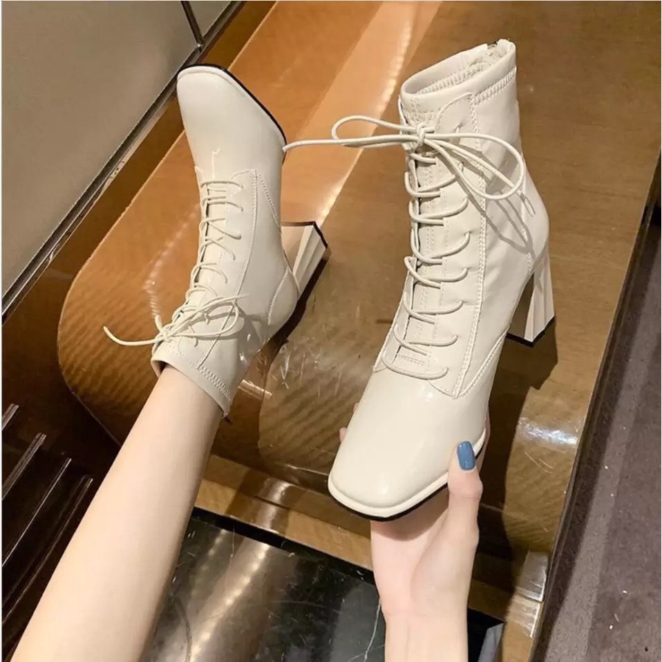 Giày Boot Nữ Da Bóng Gót 7 phân Dây Trước Phối Khóa Sau Tiện Lợi