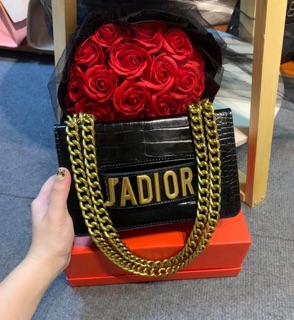 TÚI J.A.D.I.O.R VÂN RẮN