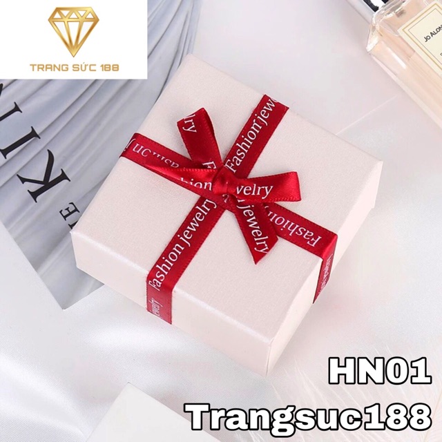 Hộp đựng nhẫn bông tai