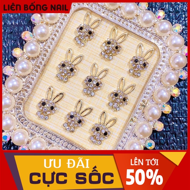Charm nail thỏ