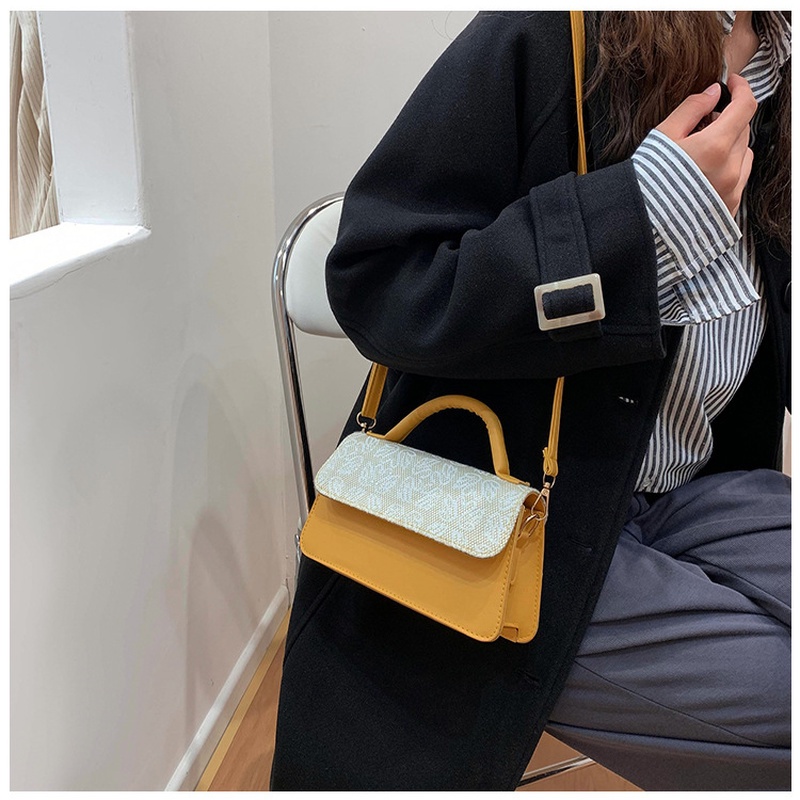 Túi Đeo Chéo Vuông Trang Trí Họa Tiết Đường Khâu NB00316