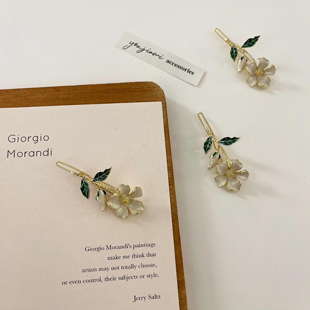 Kẹp Tóc Kim Loại Hình Hoa Lê Dễ Thương