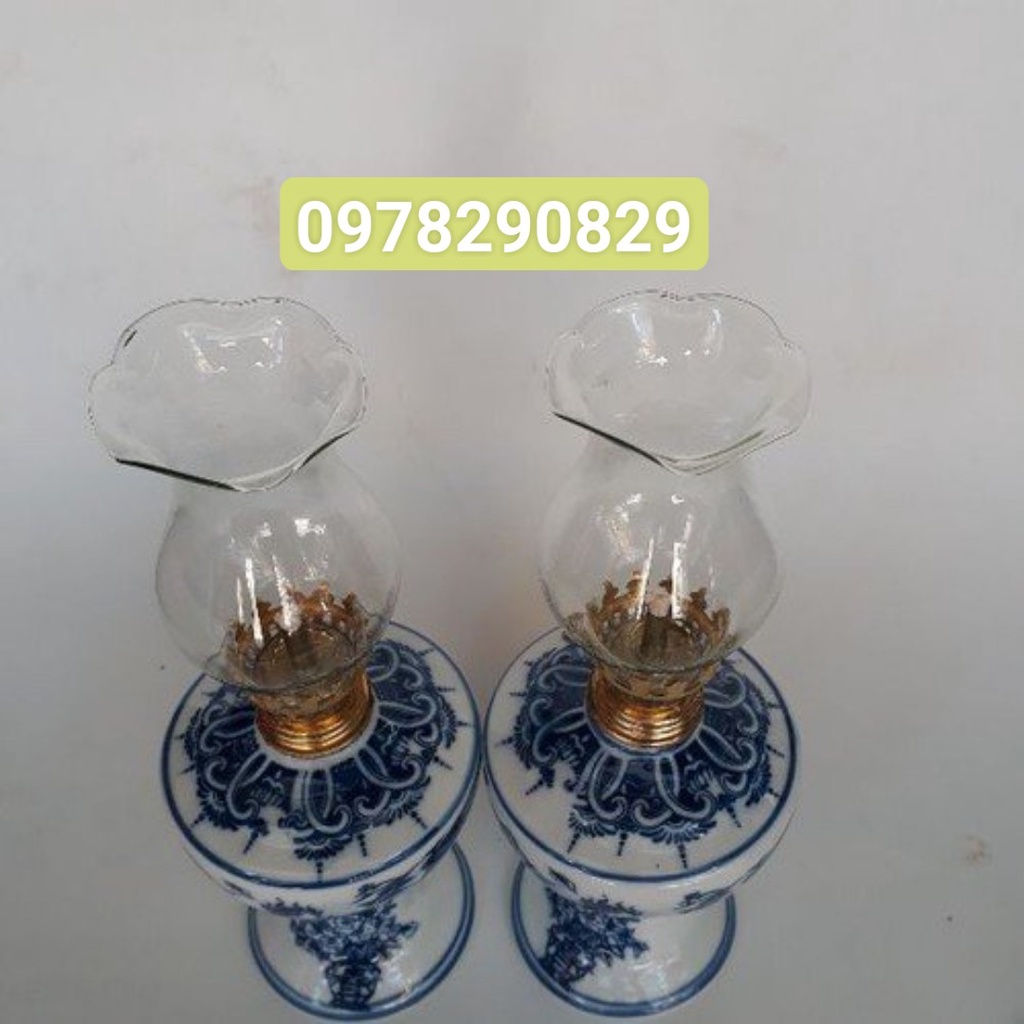 Đèn dầu Thờ men lam Bát tràng