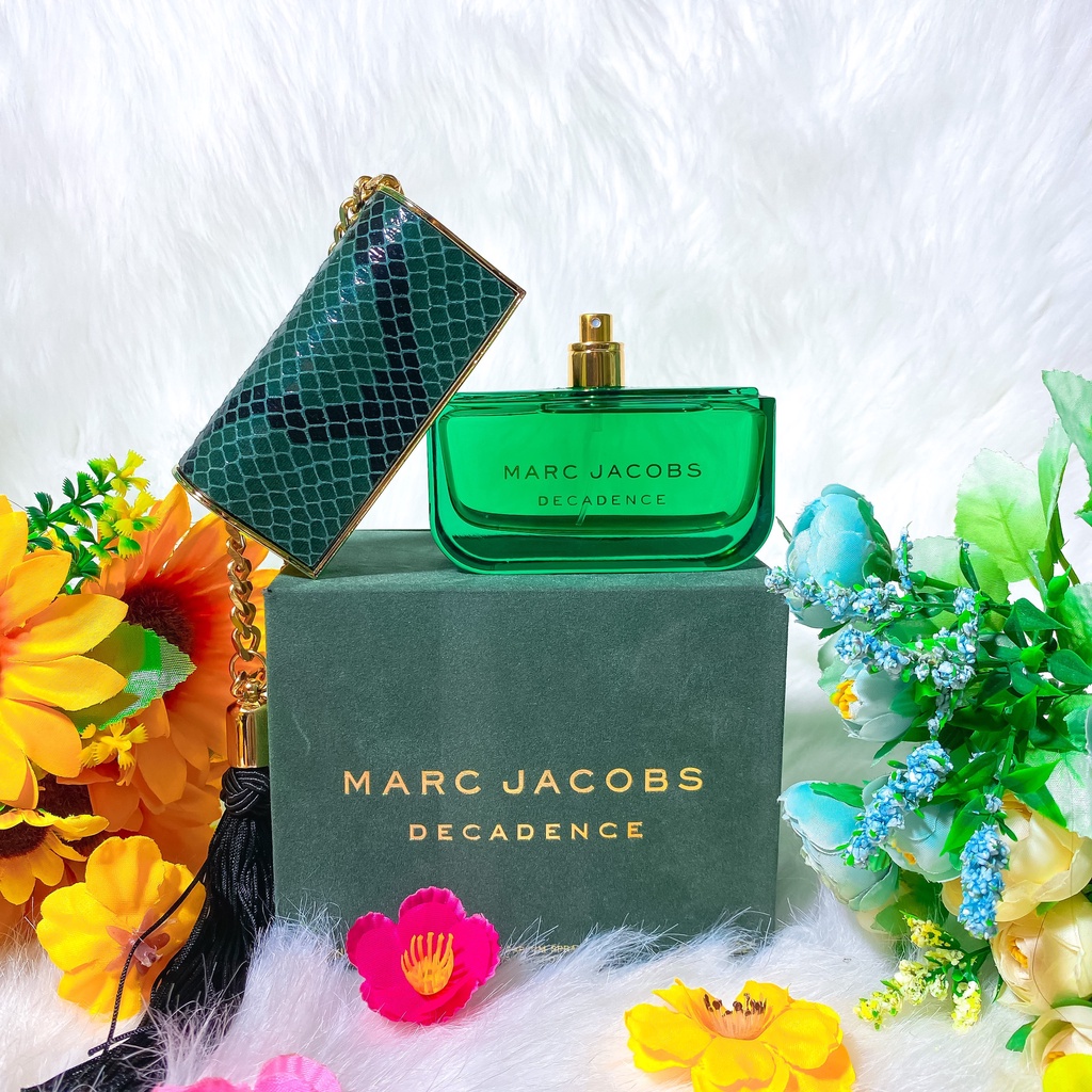 Nước hoa Nữ Marc Jacobs Decadence, Nước hoa hương thơm mát nhẹ dịu