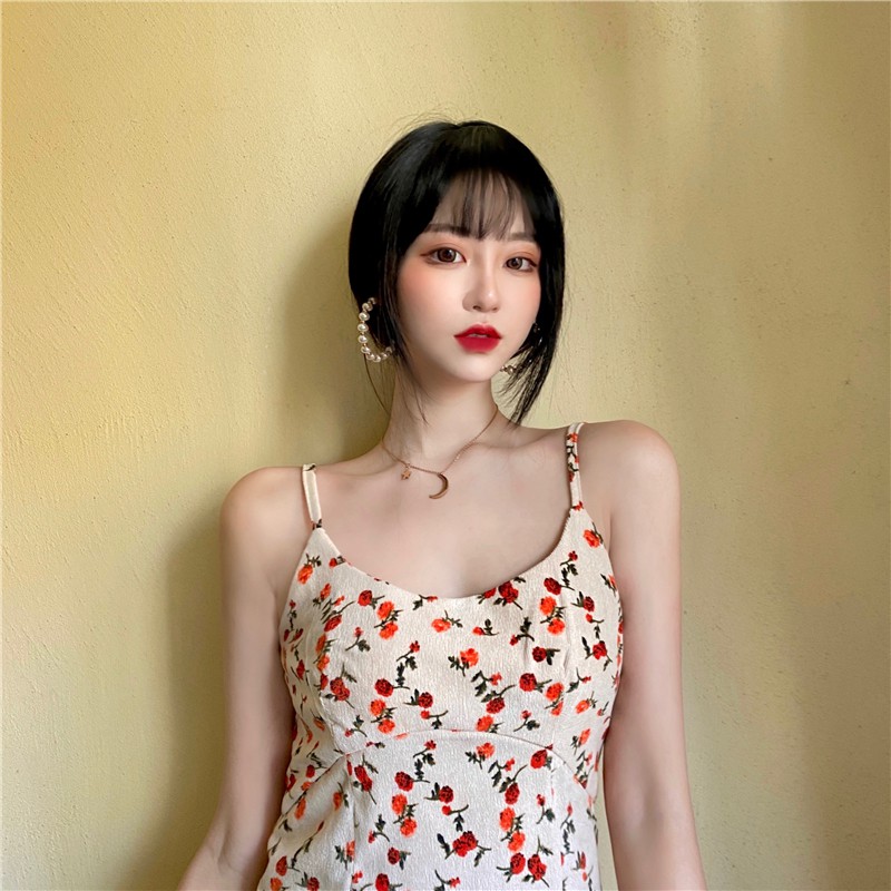 Váy hoa nhí hai dây dáng dài+ Áo khoác len cardigan đỏ style retro Korea thu đông